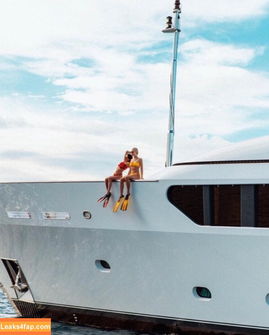 Wallis Day / wallisday leaked photo photo #0208