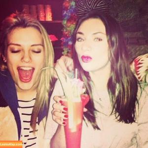 Wallis Day photo #0074