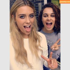 Wallis Day photo #0088