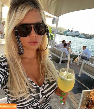 Wanda Nara photo #0119
