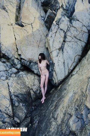 Wanimal Models photo #0745
