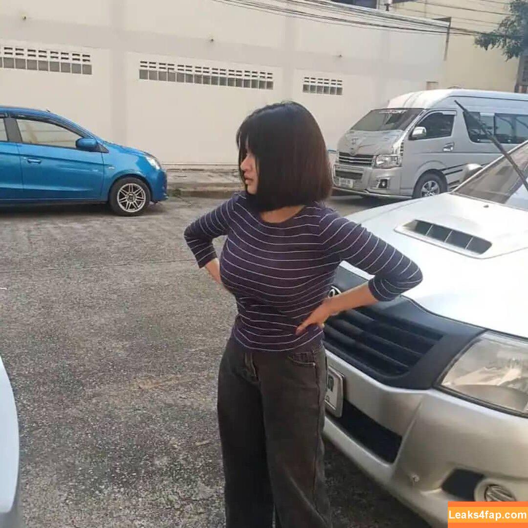 Warunee Thanyaphu / warunee_thanyaphu_official leaked photo photo #0009