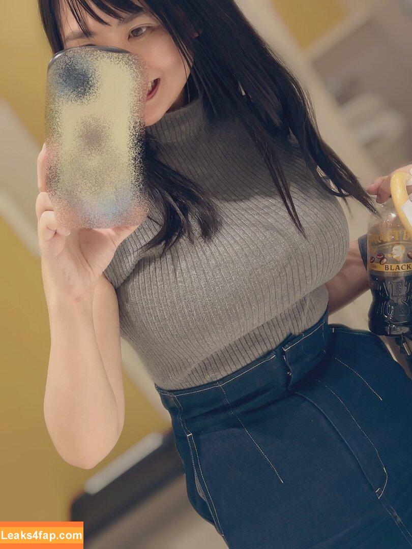 WatashihaOmochi / watashi.omochi leaked photo photo #0015