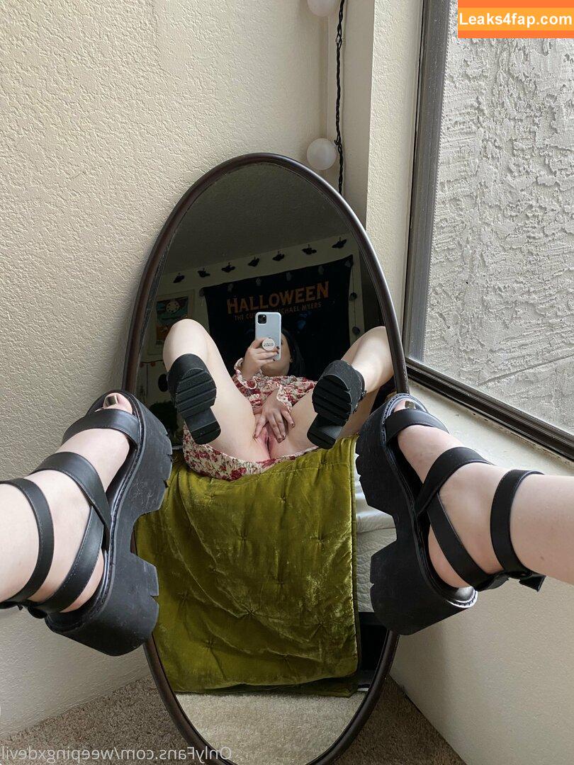 weepingxdevil / Amanda Sytek / elderemo420 leaked photo photo #0035