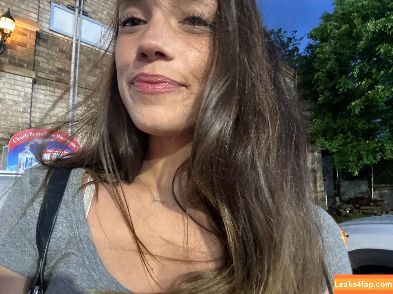 wellbeingwithabigail / Abigail St. John leaked photo photo #0192