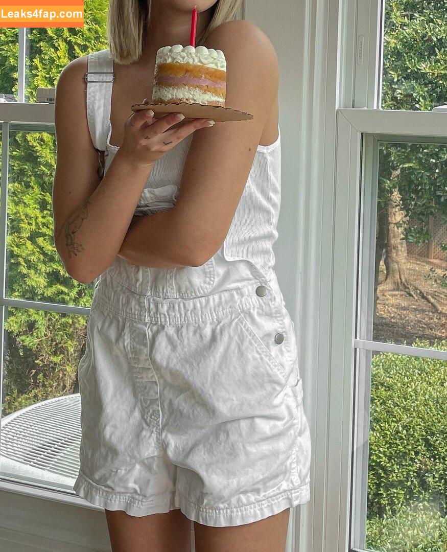 wellbeingwithabigail / Abigail St. John leaked photo photo #0216