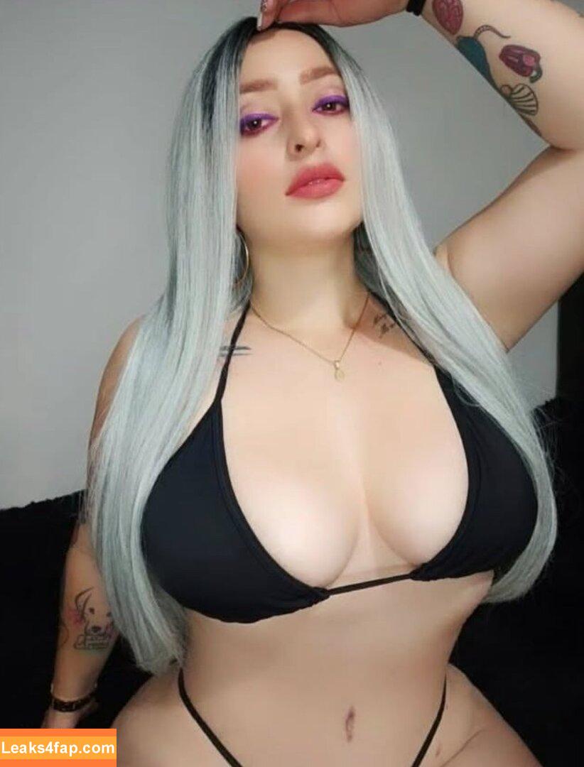 Wen Rodríguez /  leaked photo photo #0004