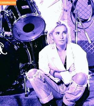 Wendy James photo #0020