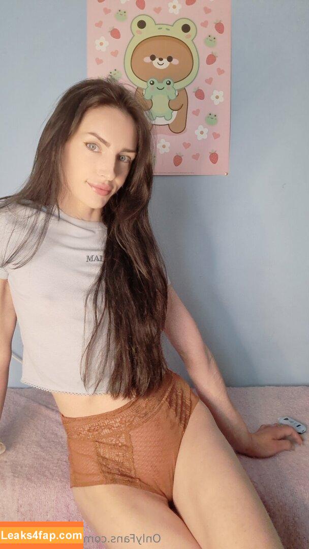 whimsywords /  leaked photo photo #0084