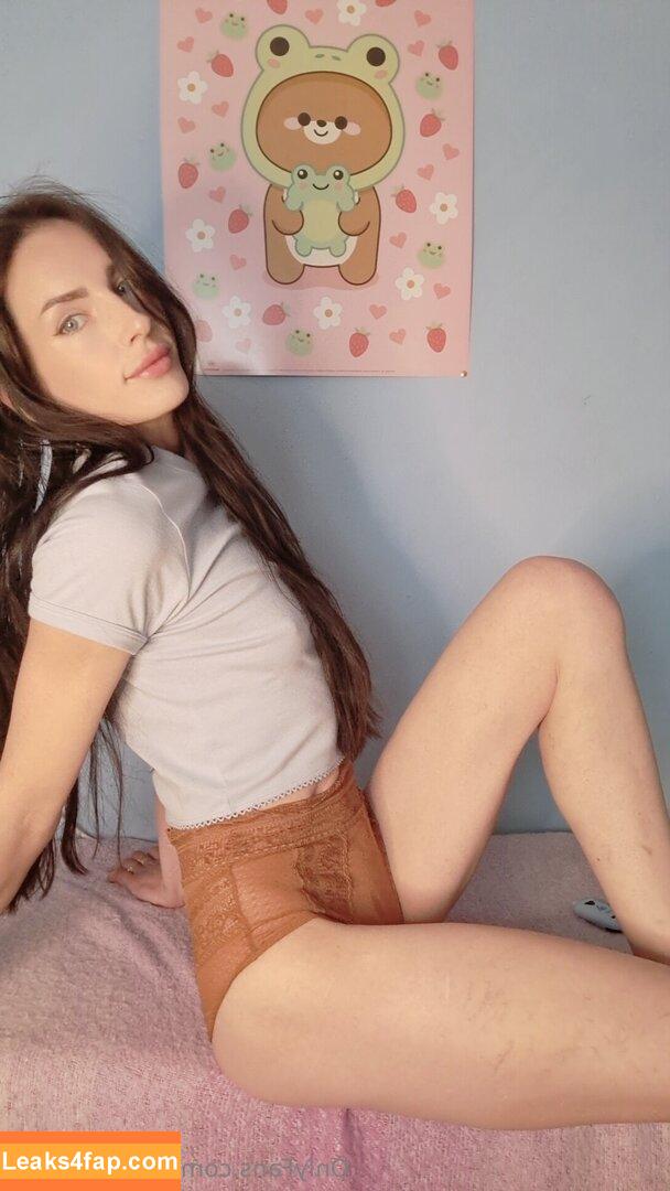 whimsywords /  leaked photo photo #0095