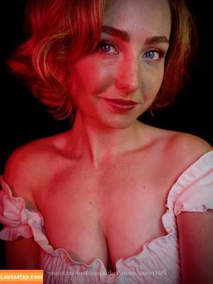 WhisperAudios ASMR photo #0095