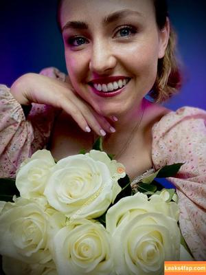 WhisperAudios ASMR photo #0110