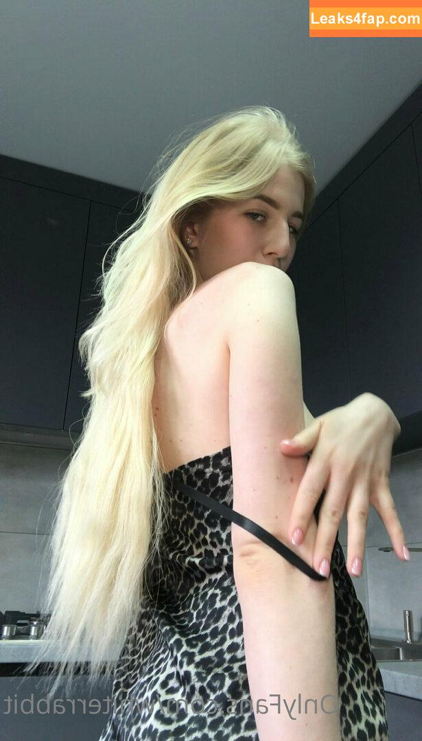 whiterrabbit /  leaked photo photo #0024