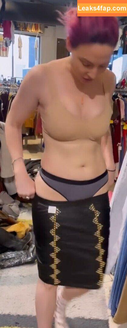 Whitney Cummings / whitneycummings leaked photo photo #0045