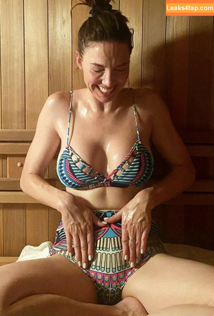Whitney Cummings / whitneycummings leaked photo photo #0095