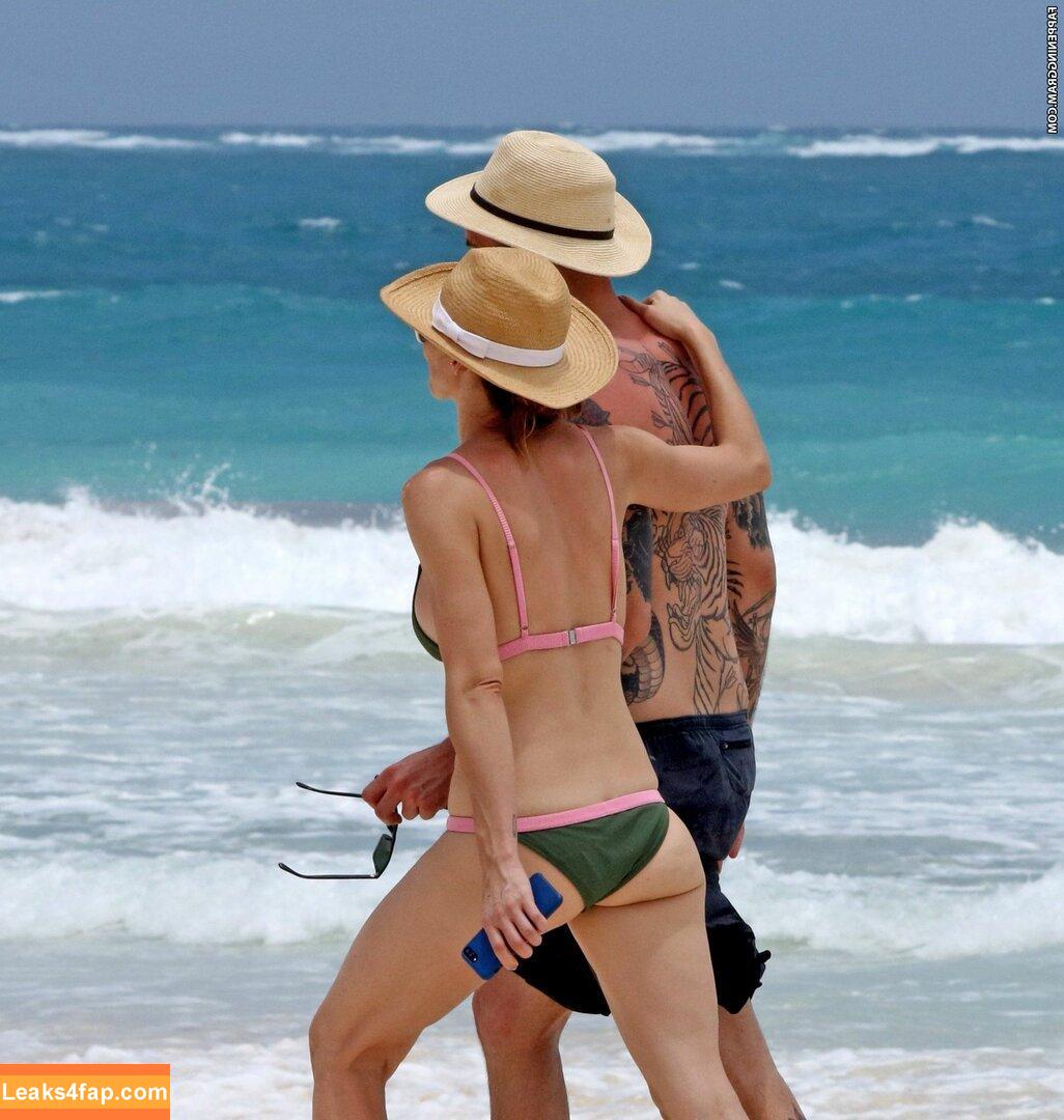 Whitney Cummings / whitneycummings слитое фото фото #0188