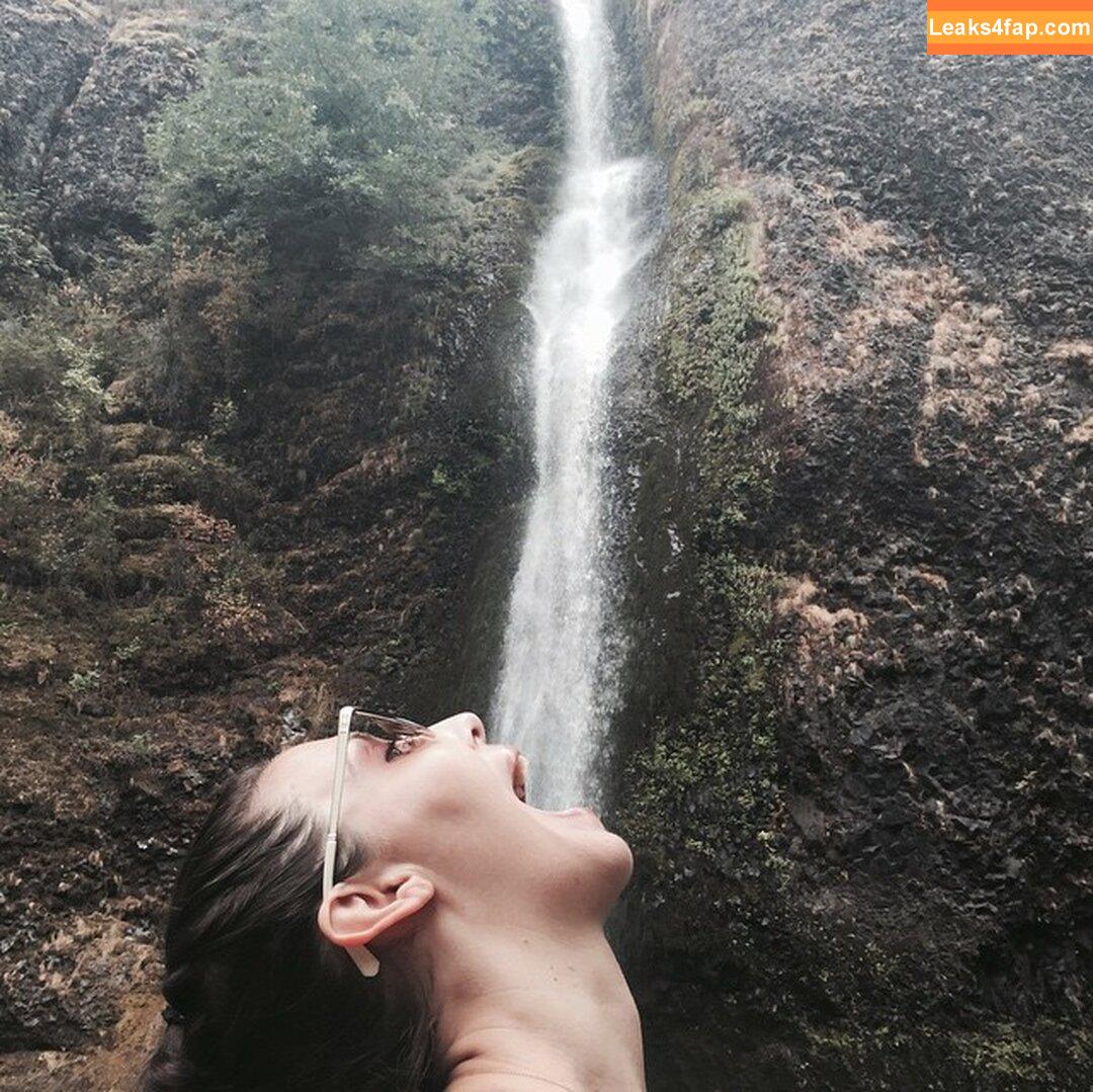 Whitney Cummings / whitneycummings leaked photo photo #0225