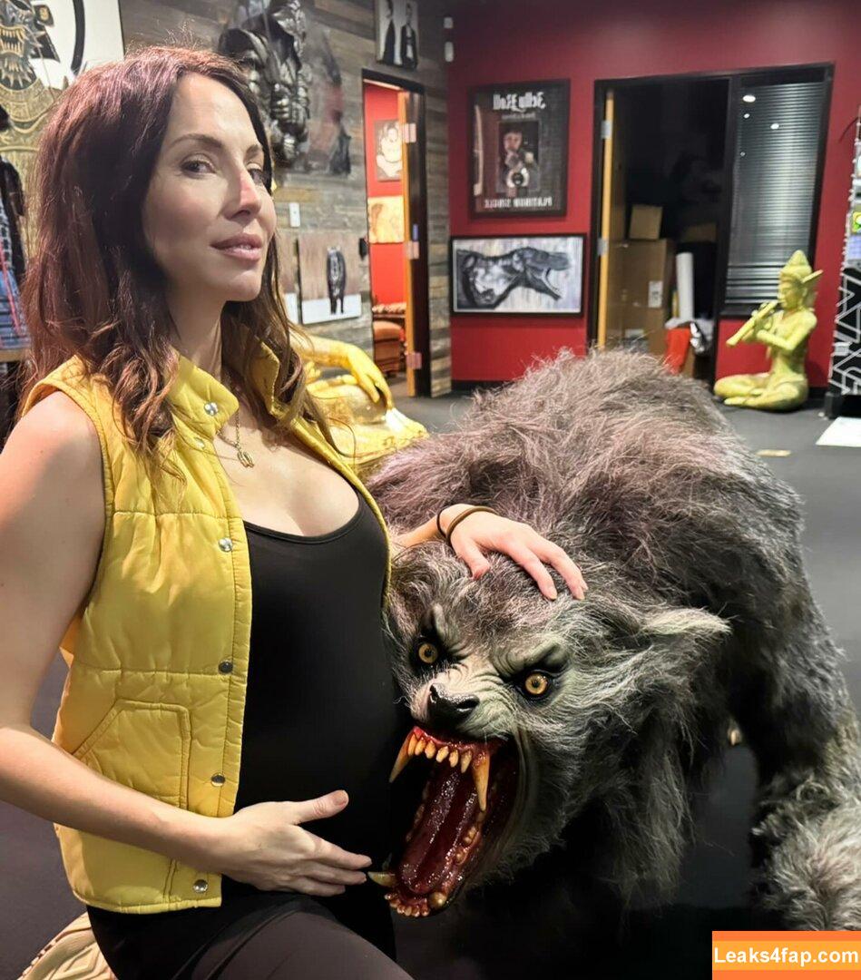 Whitney Cummings / whitneycummings leaked photo photo #0374