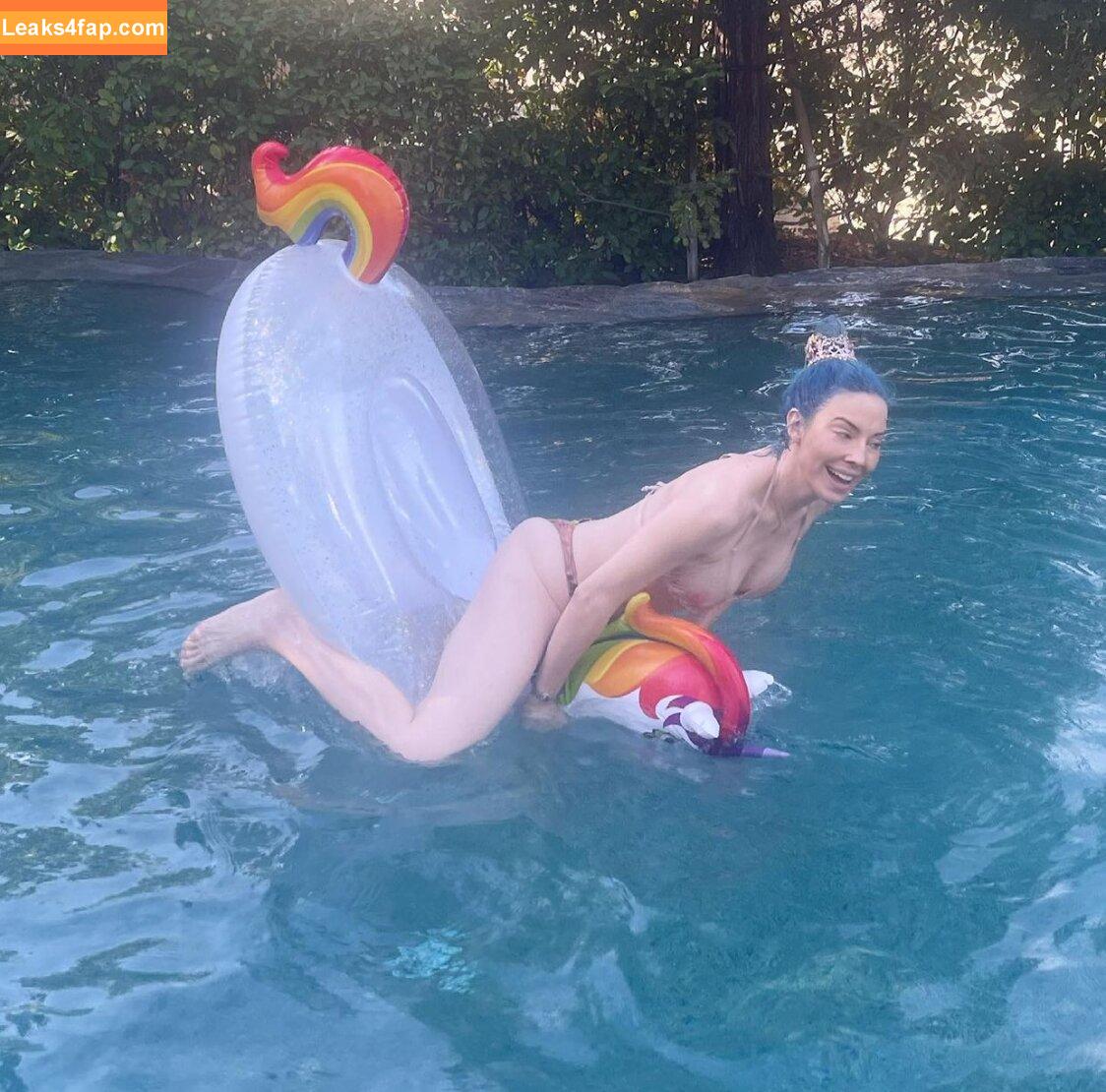 Whitney Cummings / whitneycummings leaked photo photo #0655