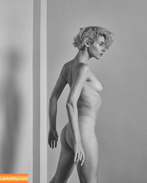 Whitney Masters photo #0212