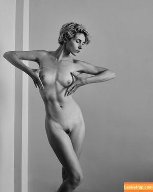Whitney Masters photo #0216