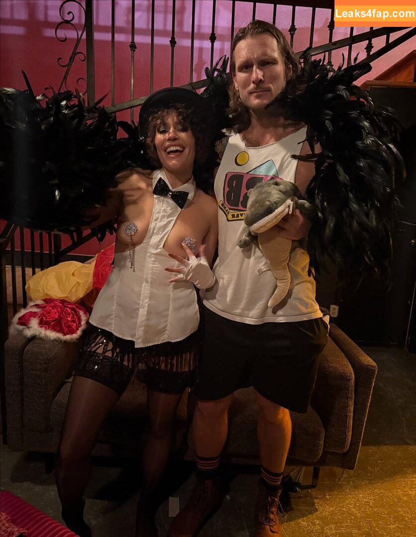 Whitney Moore / TweetneyMoore / whitneysmoore leaked photo photo #0325