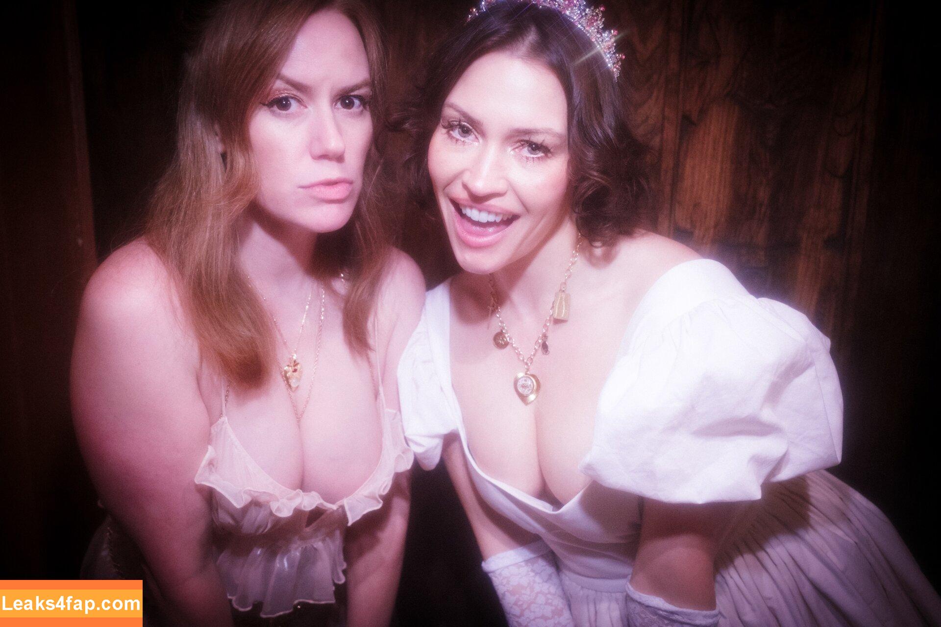 Whitney Moore / TweetneyMoore / whitneysmoore слитое фото фото #0331