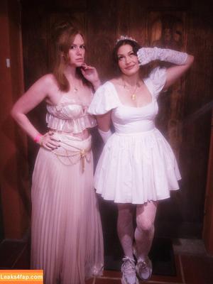 Whitney Moore фото #0328