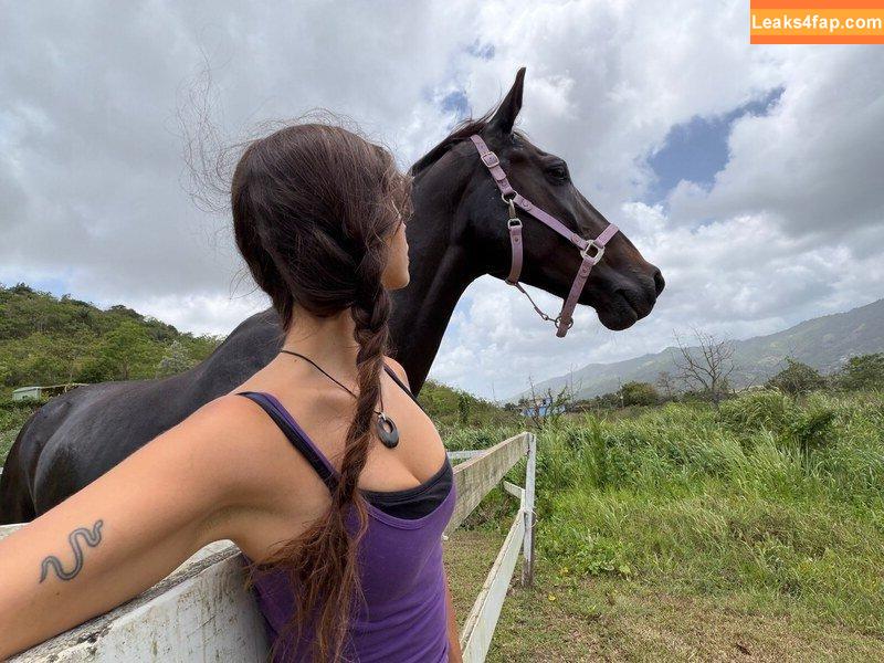 whoreonica / incelrepellent / whoreoniica leaked photo photo #0149