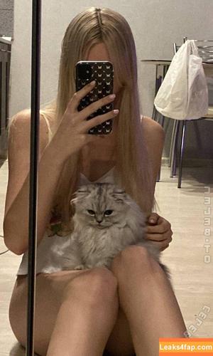 whylollycry photo #0233