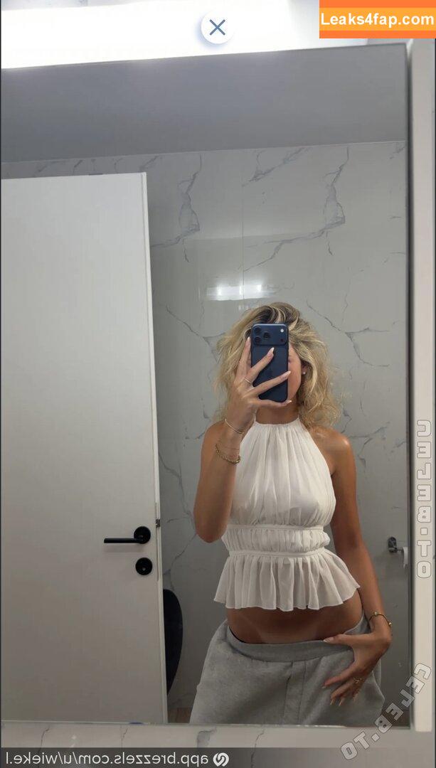 Wieke / wieke.l / wieke_l / wiekelanganke3244 leaked photo photo #0395