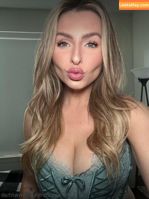 Wifespot / thekaitlyn_ leaked photo photo #0028