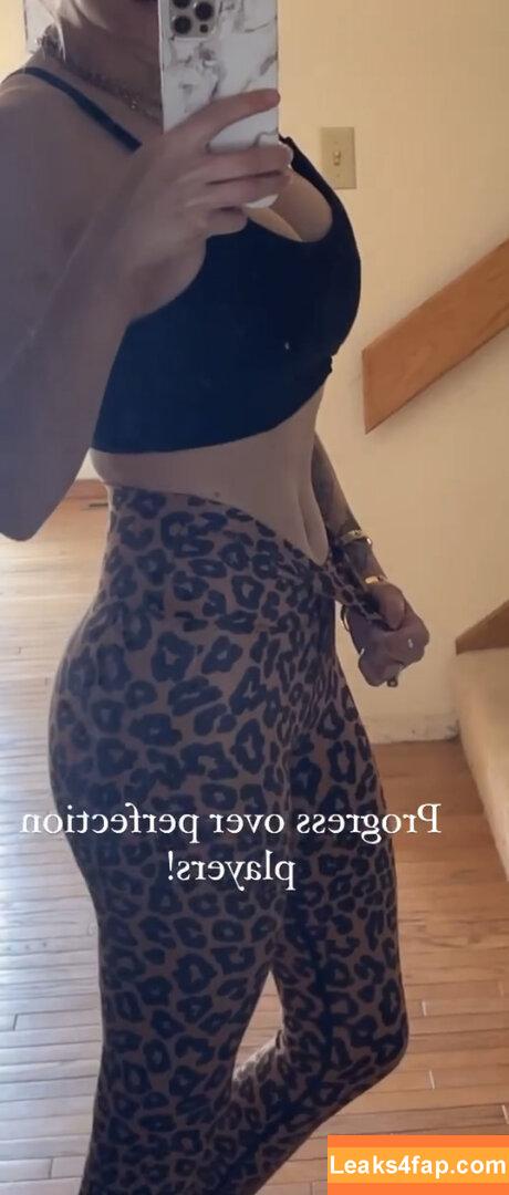 Wifespot / thekaitlyn_ leaked photo photo #0040