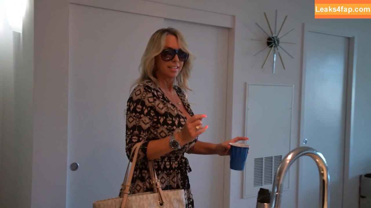 Wifey's World / Sandra Otterson / certified_wifeysworld / wifeysworld leaked photo photo #0898