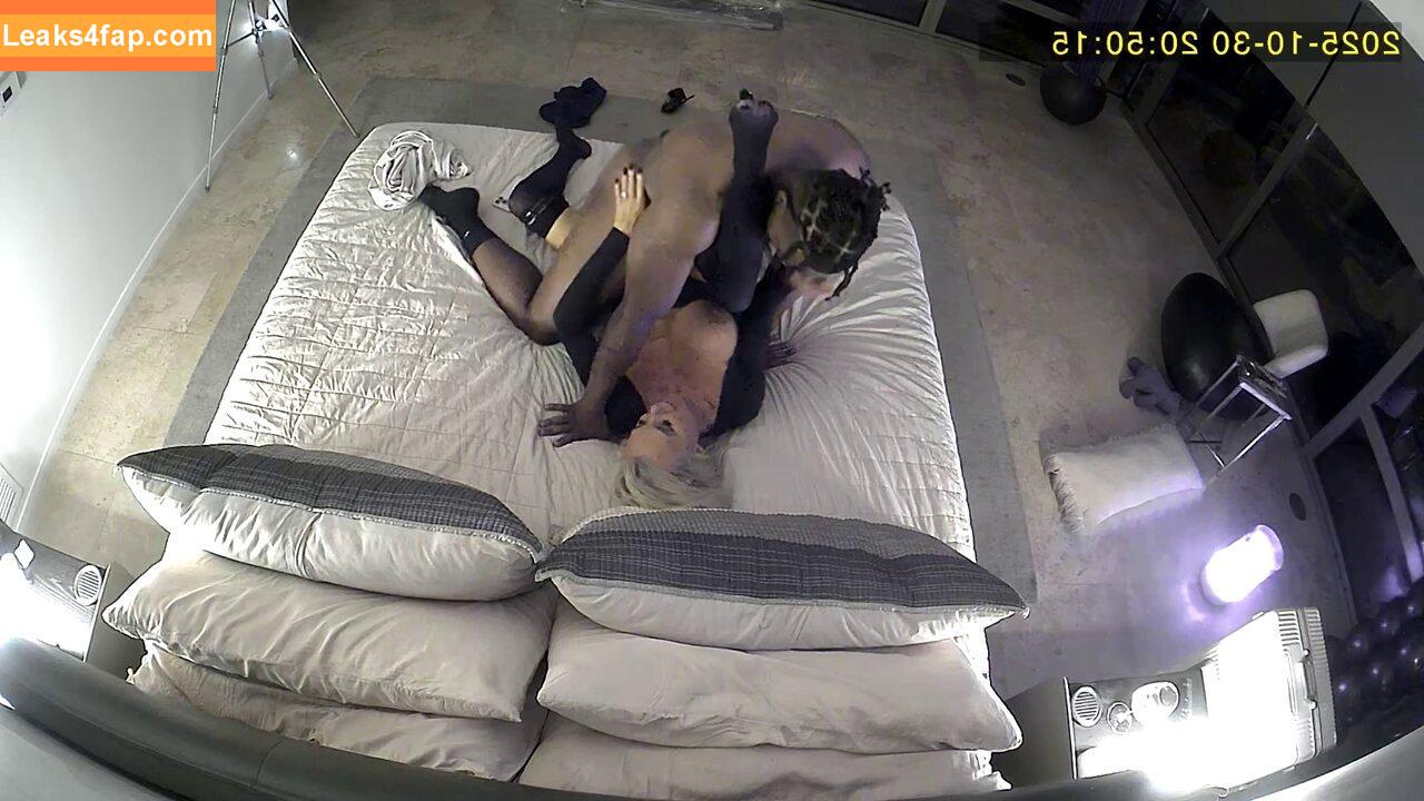 Wifey's World / Sandra Otterson / certified_wifeysworld / wifeysworld leaked photo photo #1475