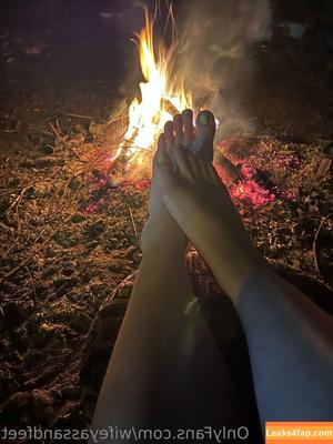 wifeyassandfeet photo #0009