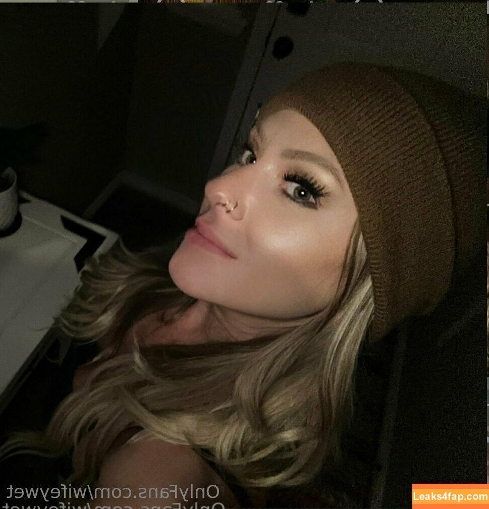 wifeywet / ray_duckman leaked photo photo #0017