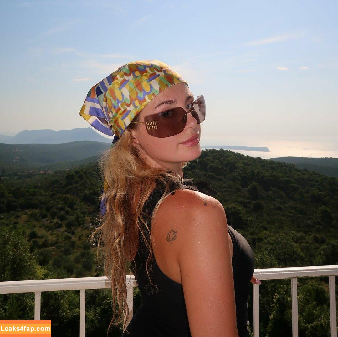 Wiktoria Gasiewska / wiktoria_gasiewska leaked photo photo #0292