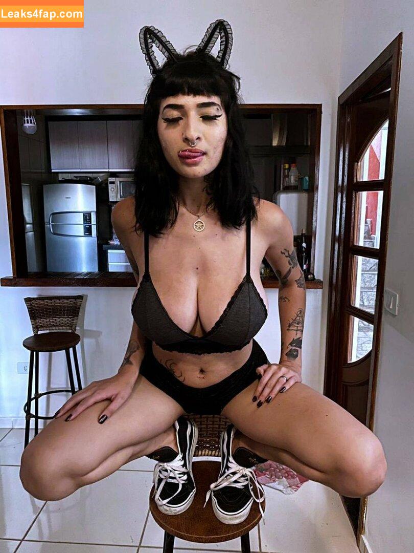 Wilaribeiro / Camila Ribeiro / cawilaribeiro / https: / onlywila слитое фото фото #0020