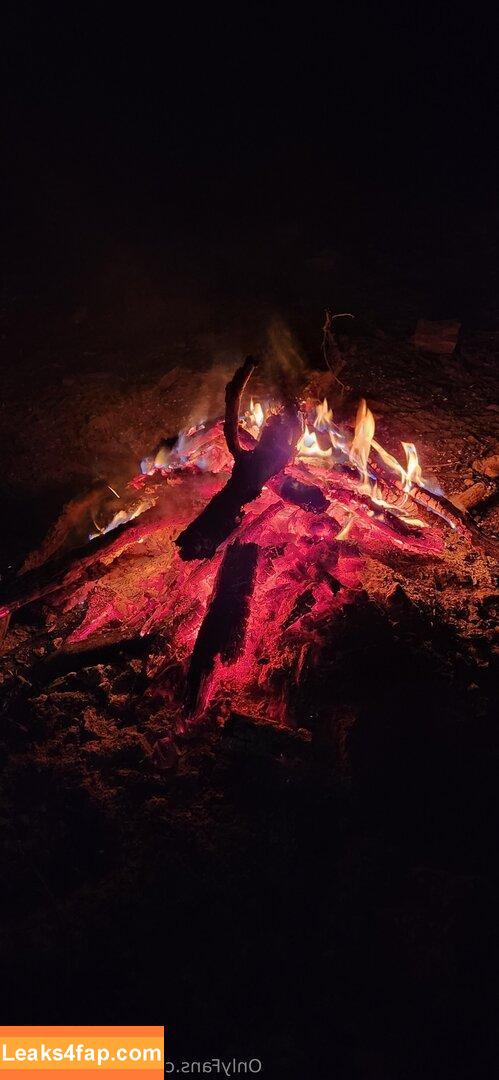 wildchild_leah0 / wildchild_leah2 leaked photo photo #0010