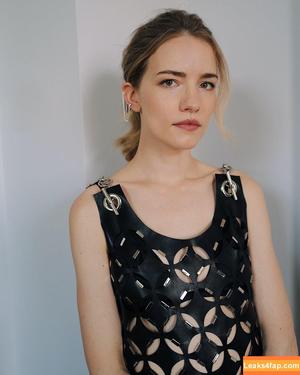 Willa Fitzgerald photo #0065