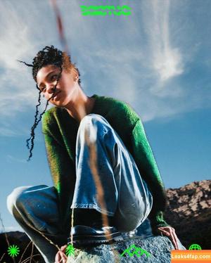 Willow Smith photo #0045