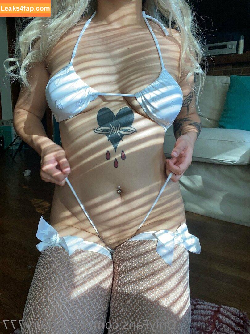 willowfairy777 /  leaked photo photo #0025