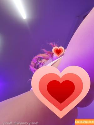 win_winry photo #0680