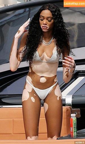 Winnie Harlow photo #0334