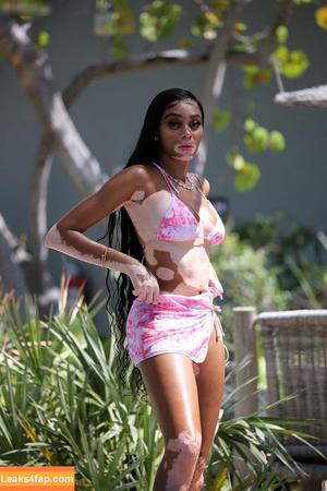 Winnie Harlow фото #0363