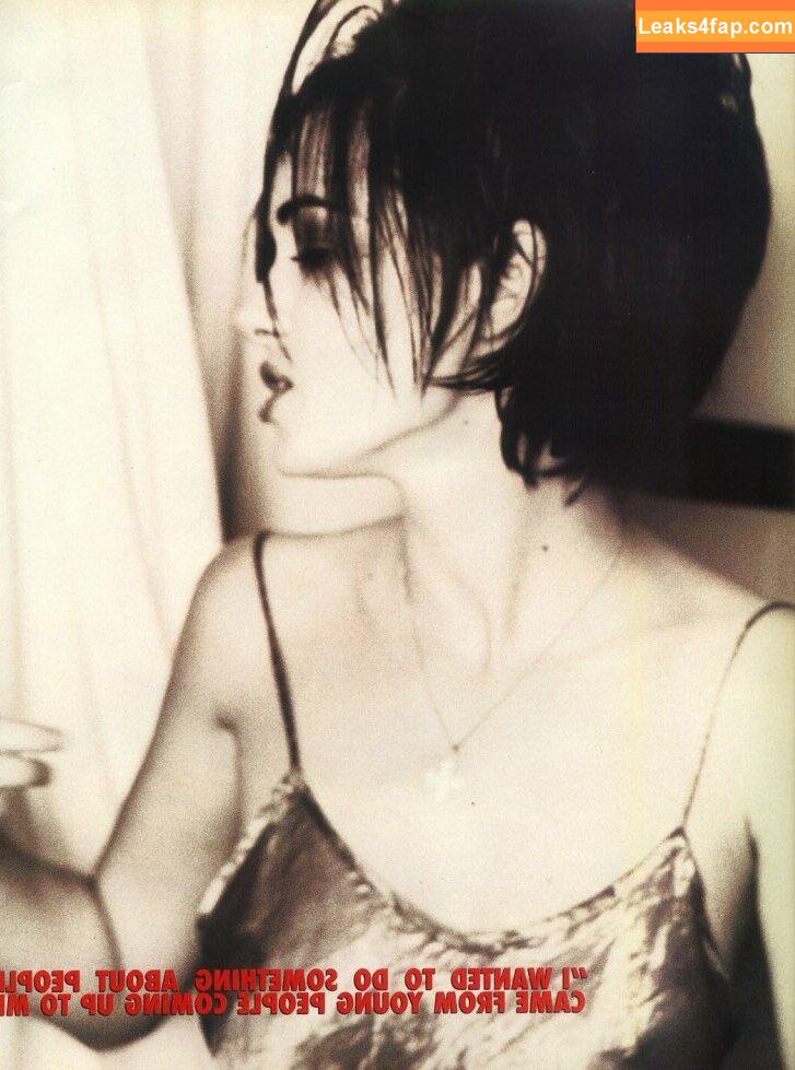 Winona Ryder / winonaryderofficial leaked photo photo #0061