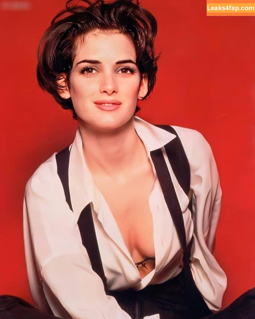 Winona Ryder / winonaryderofficial слитое фото фото #0127