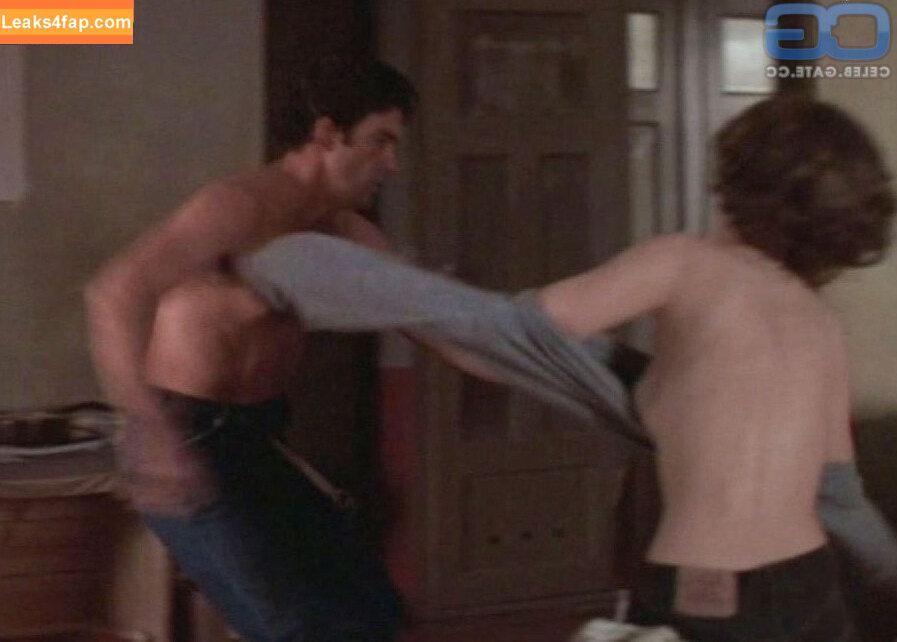 Winona Ryder / winonaryderofficial leaked photo photo #0235