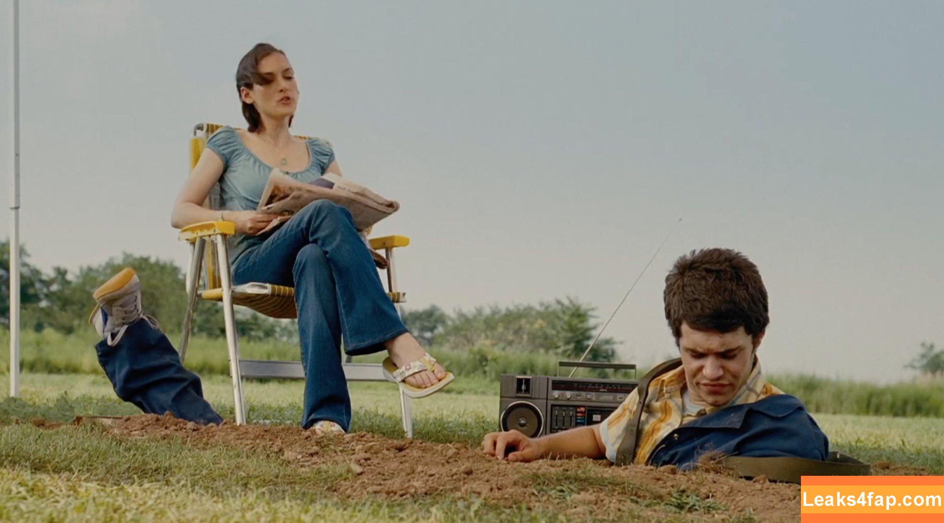 Winona Ryder / winonaryderofficial leaked photo photo #0246